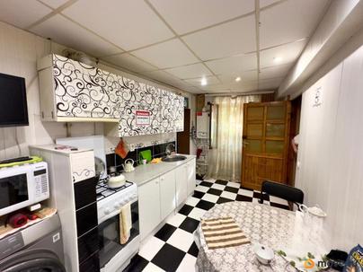3-комн. квартира, 100 м&sup2;