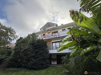 дом, 400 м&sup2;, 10 соток