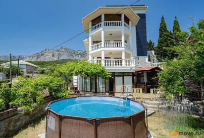 дом, 250 м&sup2;, 6 соток