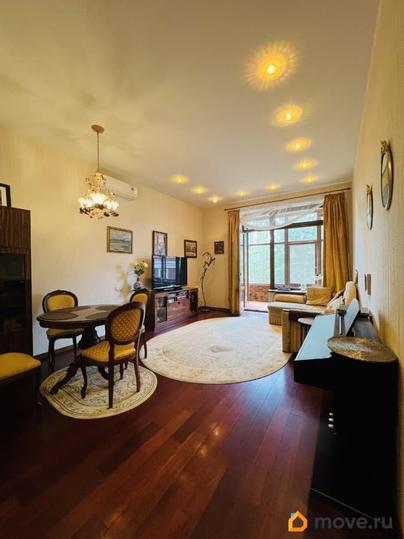 3-комн. квартира, 100 м&sup2;