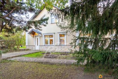 дом, 405 м&sup2;, 15.2 сотки