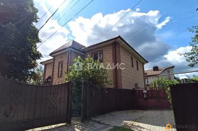 дом, 310.2 м&sup2;, 10.06 сотки