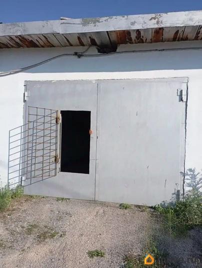 гараж, 105 м&sup2;