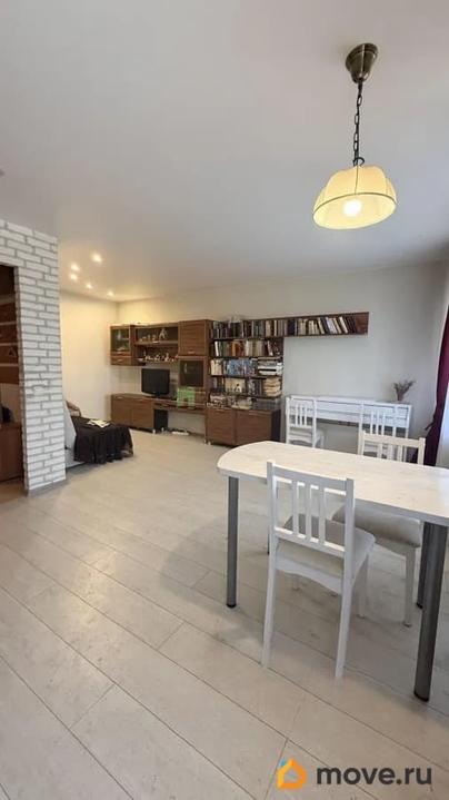 3-комн. квартира, 60.5 м&sup2;