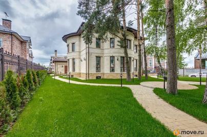 дом, 750 м&sup2;, 12 соток